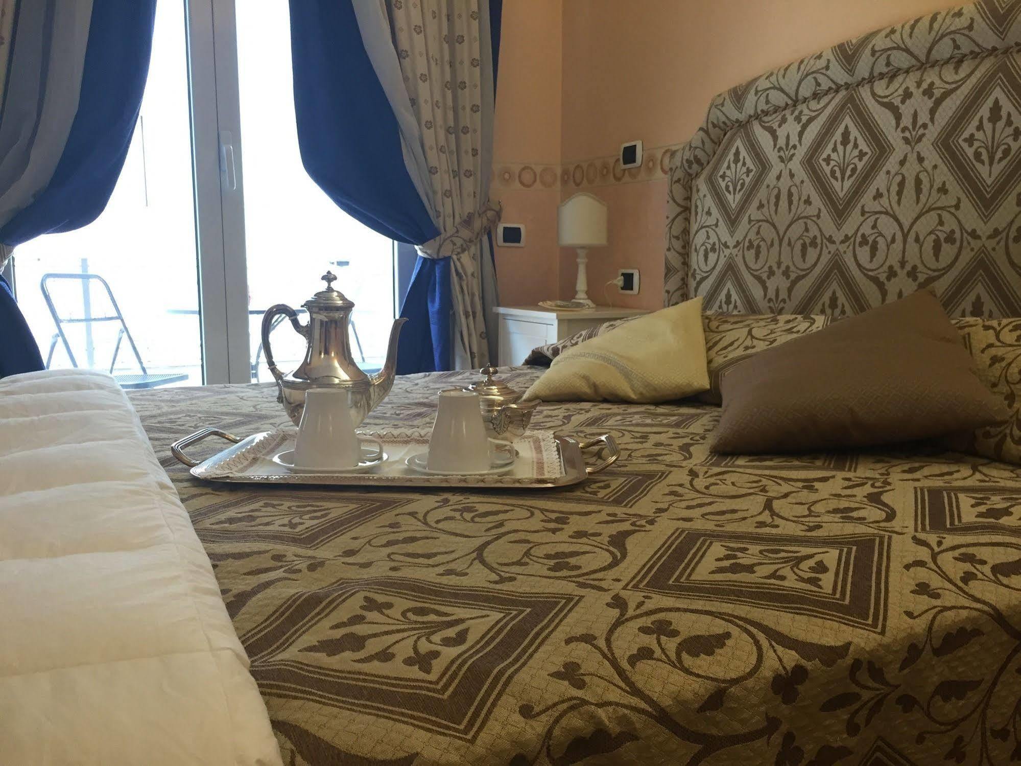 Il Colonnato Bed & Breakfast Roma Exterior foto