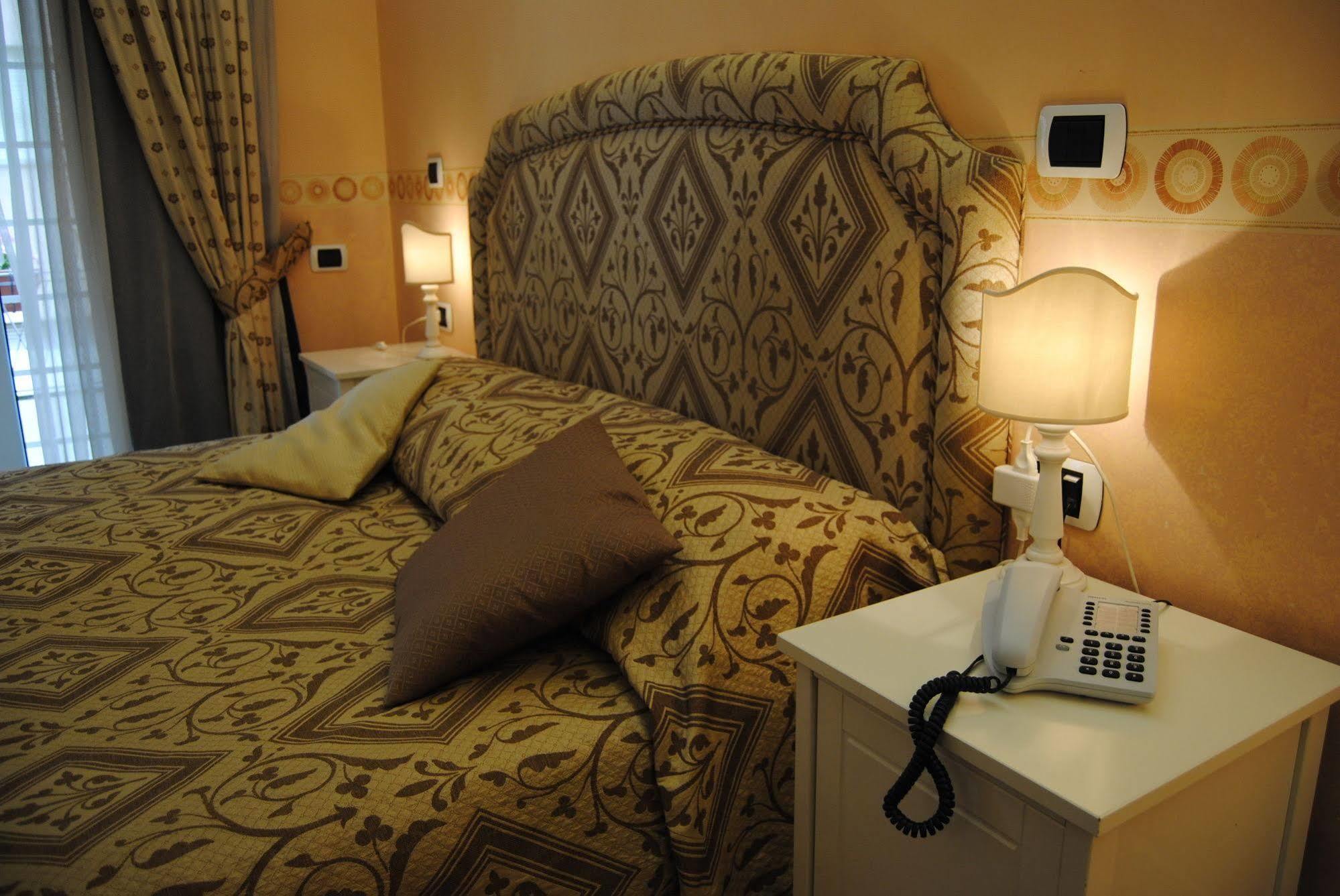 Il Colonnato Bed & Breakfast Roma Exterior foto